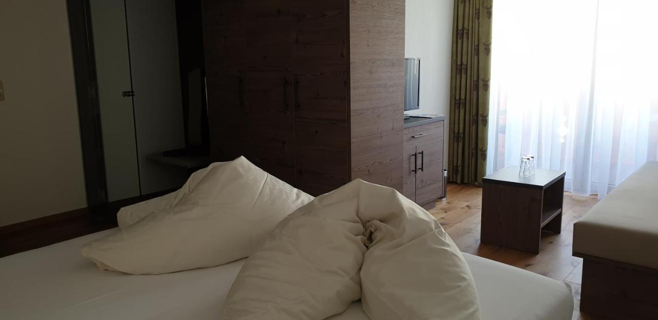 Hotel Garni Jaegerheim سيرفاوس المظهر الخارجي الصورة