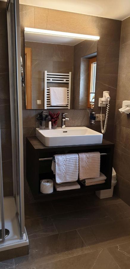 Hotel Garni Jaegerheim سيرفاوس المظهر الخارجي الصورة